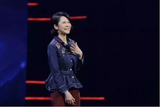 杨幂的爱情故事_杨幂故事_杨幂的经典爱情故事与情感共鸣