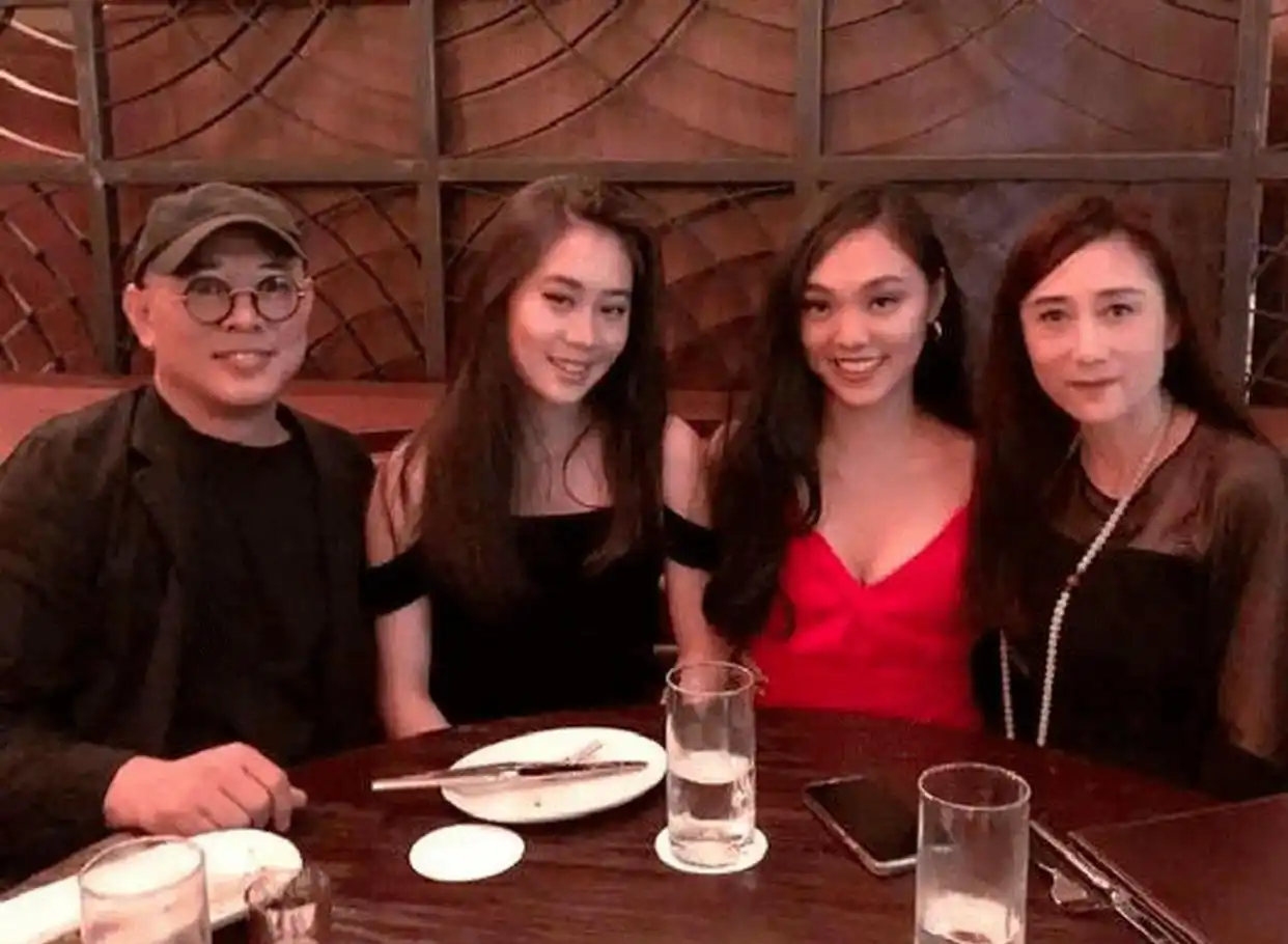 利智的生活故事与成长历程_利智的生活故事与成长历程_利智的生活故事与成长历程
