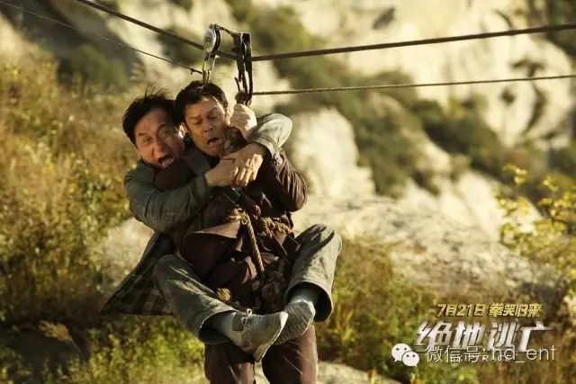 成龙当导演的电影_从打星到导演：成龙的转型之路_成龙成名之路