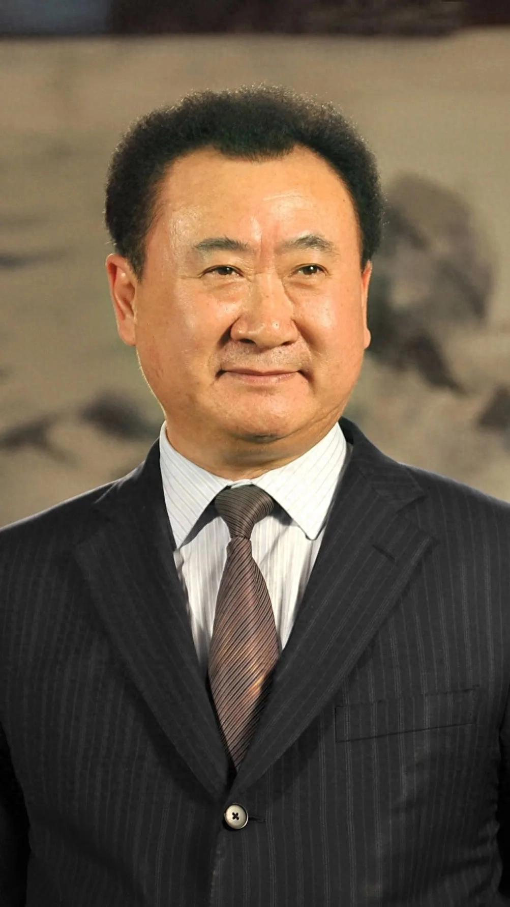 责任与担当公益广告词_责任与担当公益海报_王健林的社会责任与公益活动