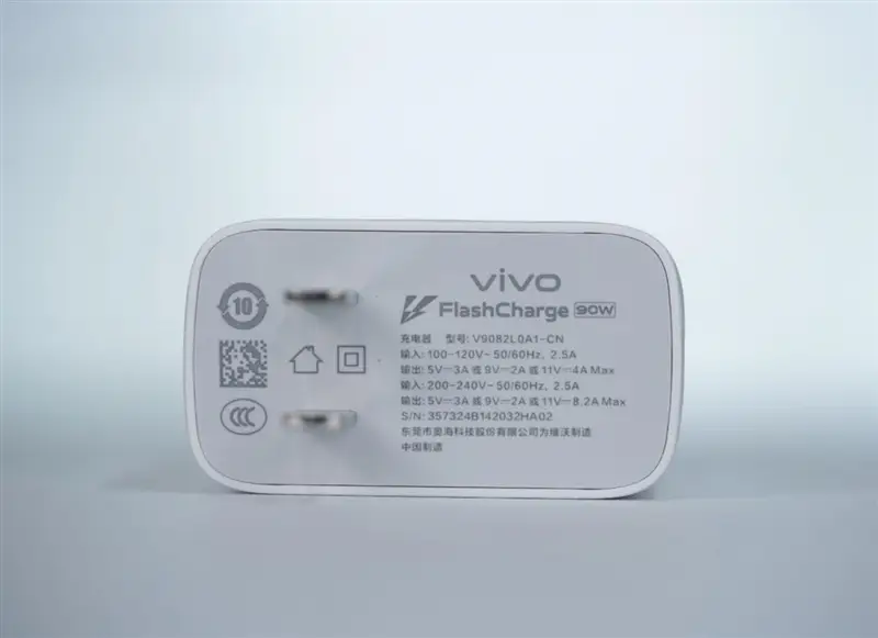 vivo手机摄像怎么样_vivo的镜头是蔡司的吗_评测ViVo的拍照效果：从镜头到成像