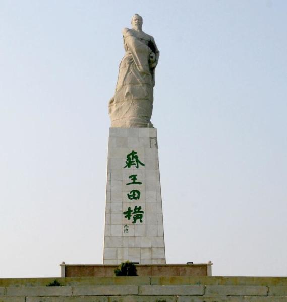 项羽与平定叛乱的故事_项羽平定叛乱故事简介_项羽平定叛乱故事概括