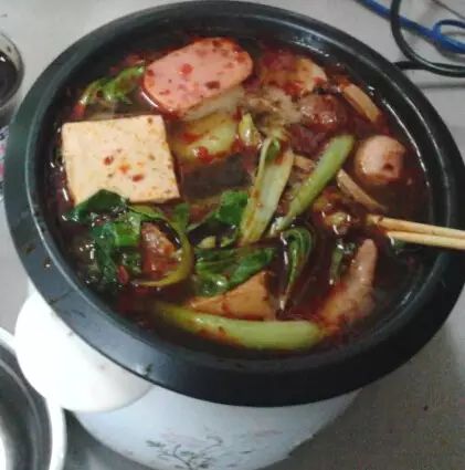华中师范大学提醒：宿舍使用大功率电器危险，校园安全知识普及