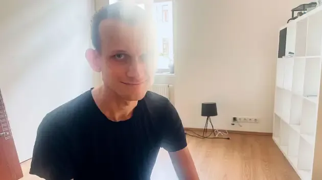 以太坊联合创始人Vitalik Buterin布拉格会谈：加密货币革命与政府打压的挑战