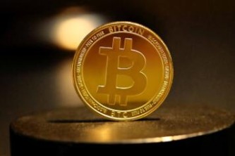探索虚拟货币TOP10：比特币与以太坊的独特魅力与投资潜力