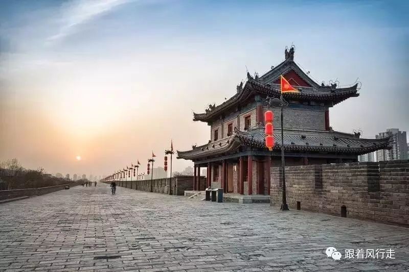 唐玄宗杨贵妃的爱情诗_杨贵妃与唐玄宗的爱情故事_唐玄宗和杨贵妃的爱情观